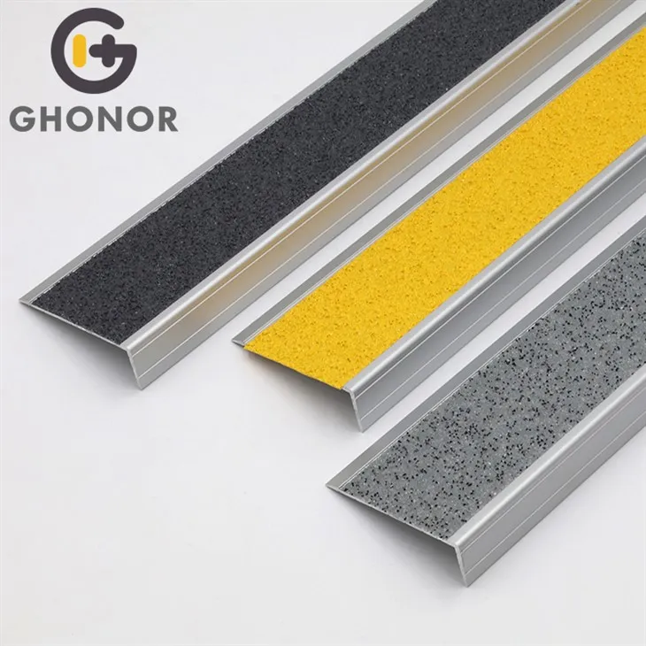 Carborundum Strips บันไดคอนกรีต